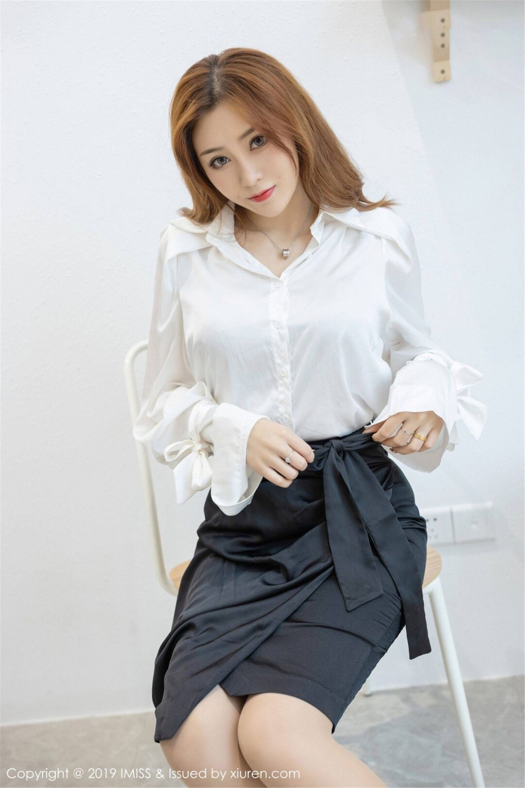 [爱蜜社IMiss] Vol.359 莉娜lenaXiuren秀人写真高清美女套图写真下载-看套图看套图