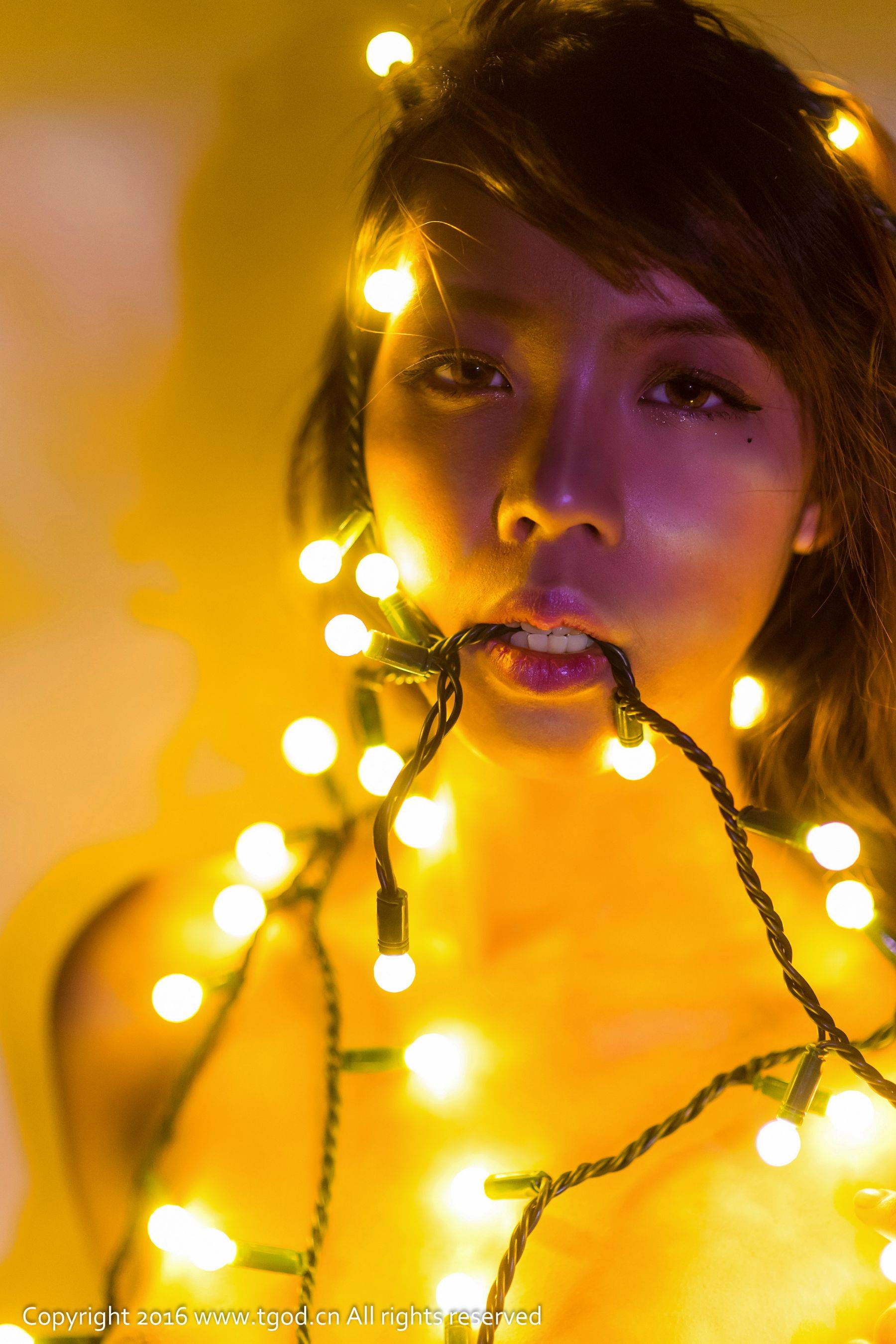 喵喵哒《百变萝莉秀身材》 [推女神TGOD]Xiuren秀人写真高清美女套图写真下载-看套图看套图