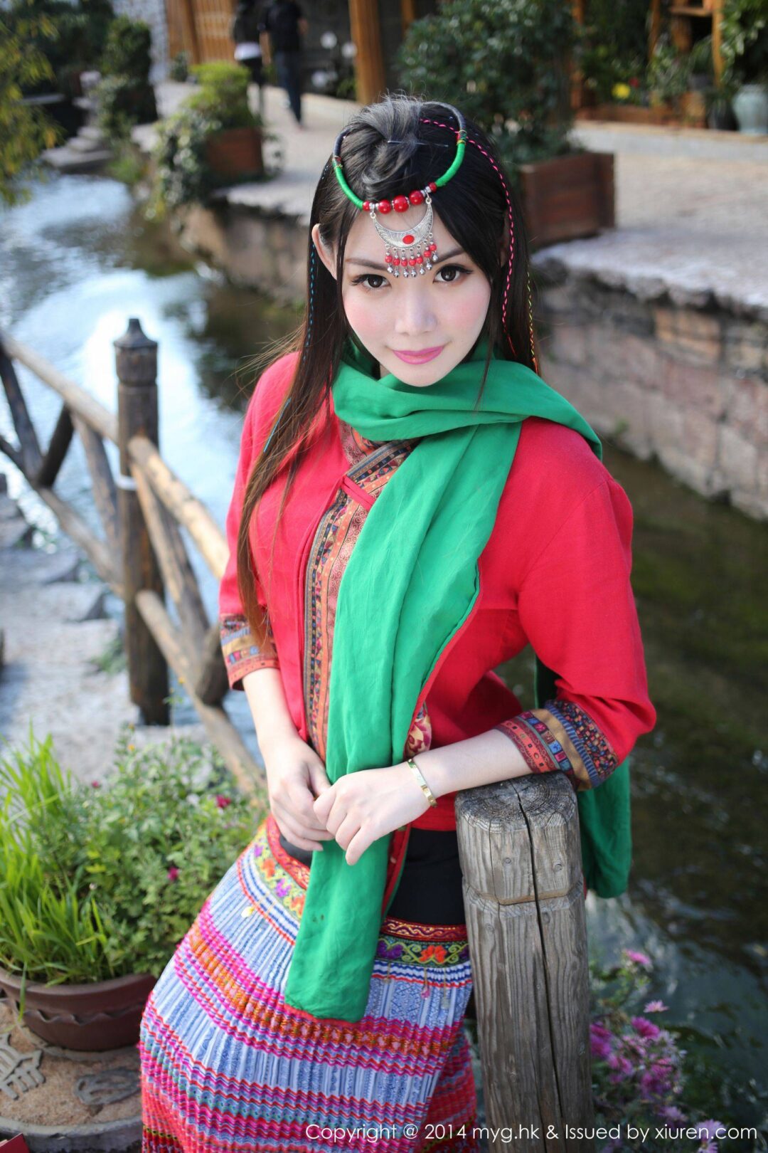 MARA醬《民族风+女警COS+私房》 [美媛馆MyGirl] Vol.071Xiuren秀人写真高清美女套图写真下载-看套图看套图