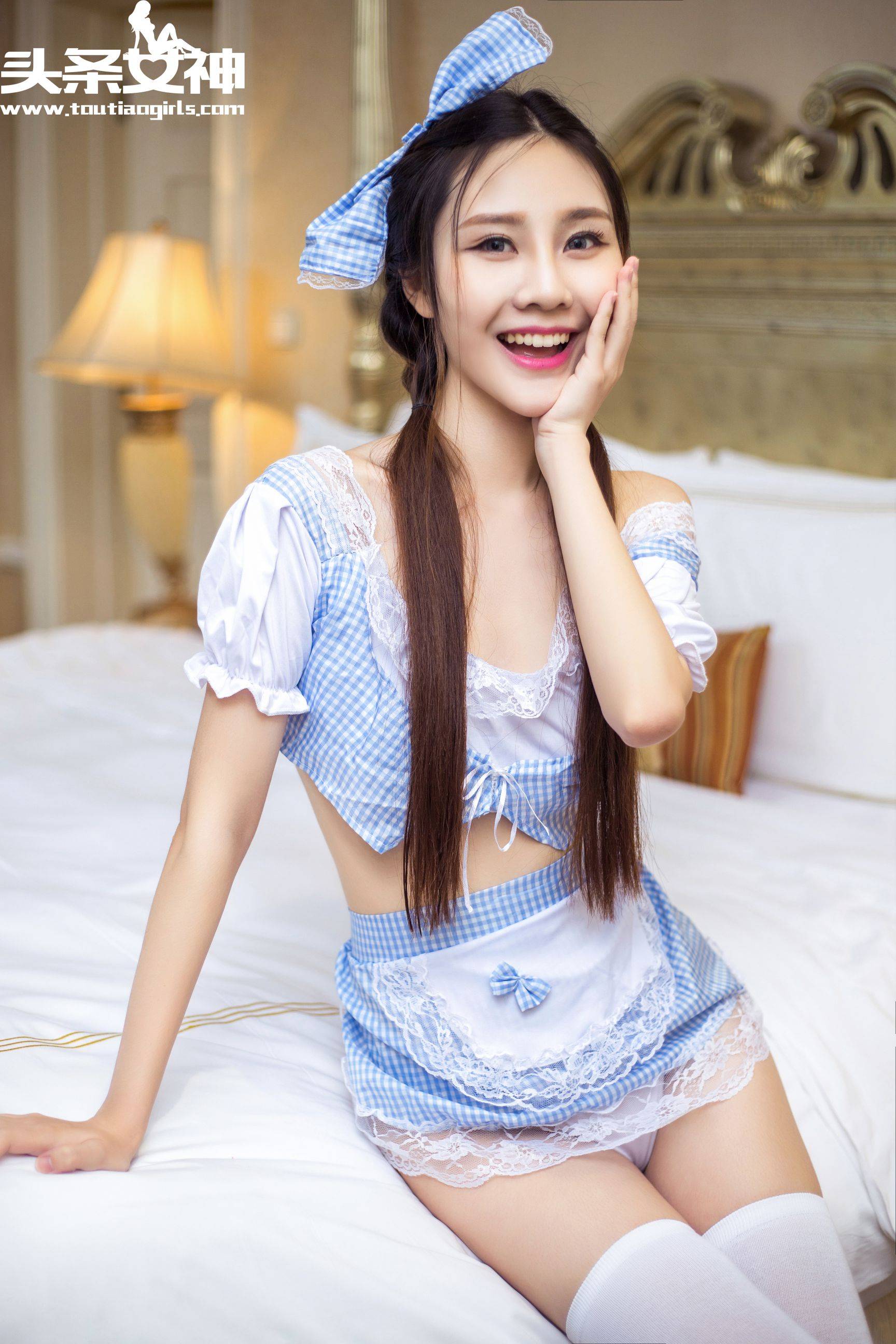 周思超《极致性感天使女仆》 [头条女神]Xiuren秀人写真高清美女套图写真下载-看套图看套图