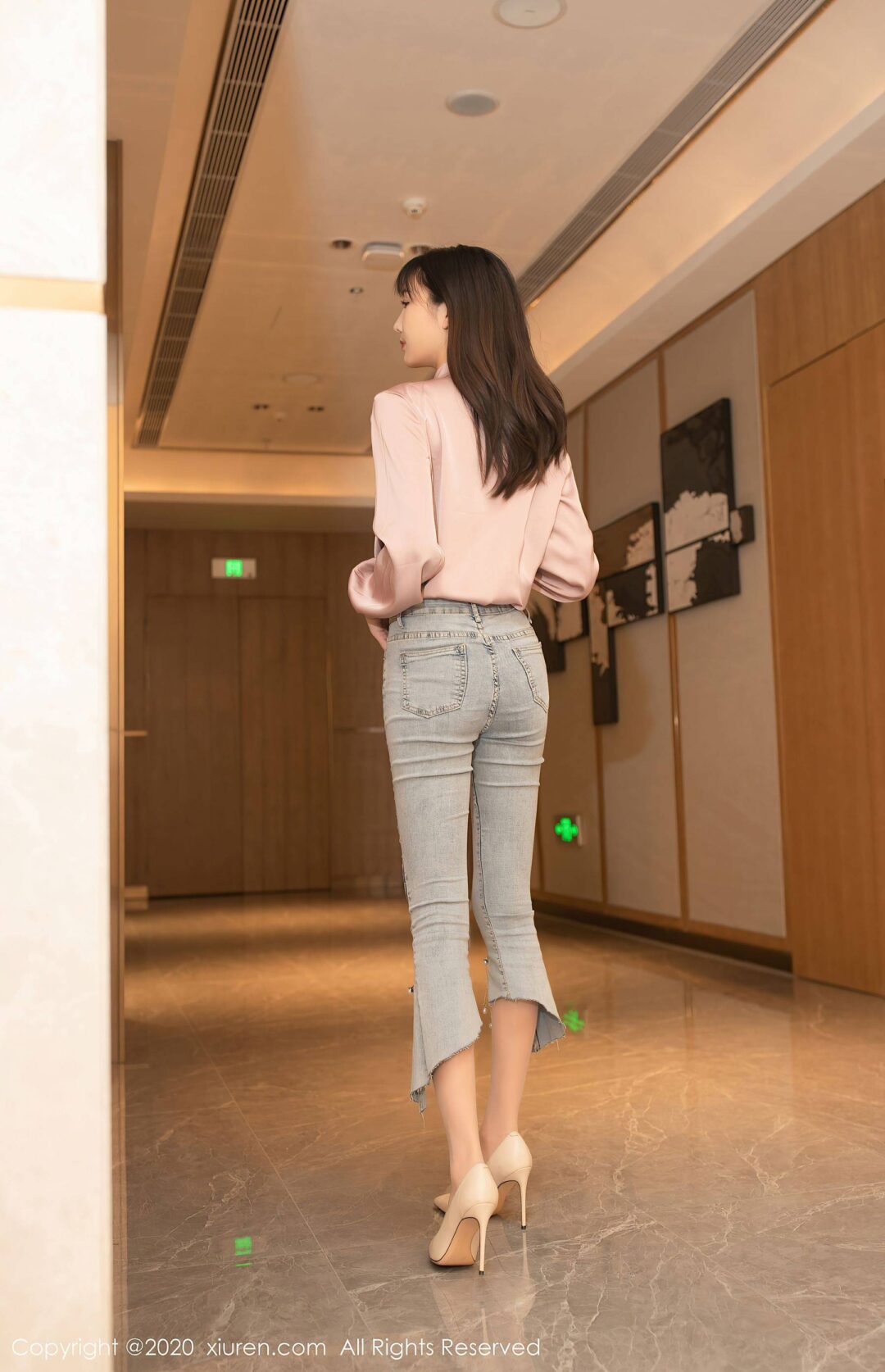 [秀人XIUREN] No.2955 陆萱萱Xiuren秀人写真高清美女套图写真下载-看套图看套图