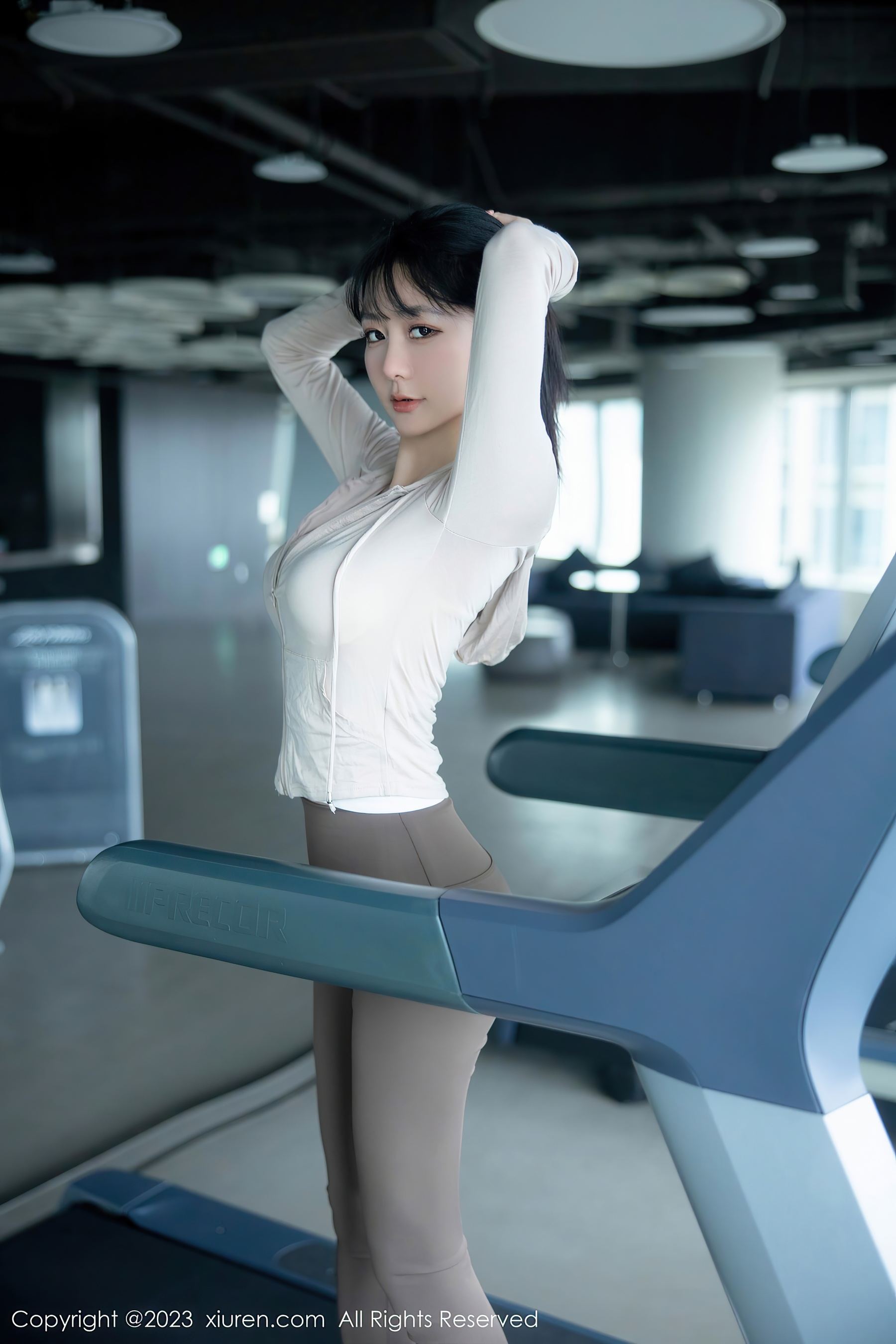 [XiuRen秀人网] No.6683 幼幼 健身美腿-看套图