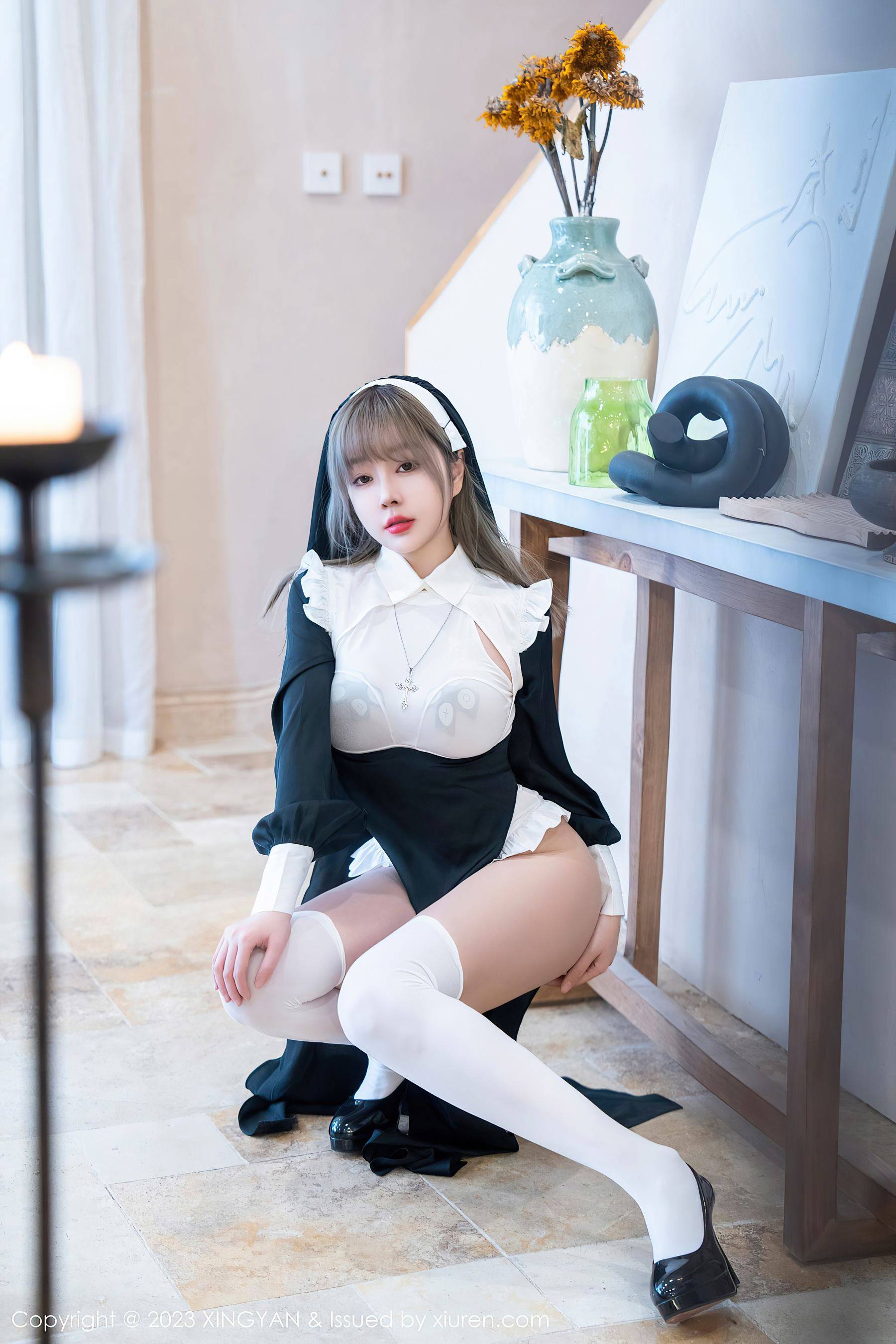 [XINGYAN星颜社] VOL.187 王雨纯 修女服美臀Xiuren秀人写真高清美女套图写真下载-看套图看套图