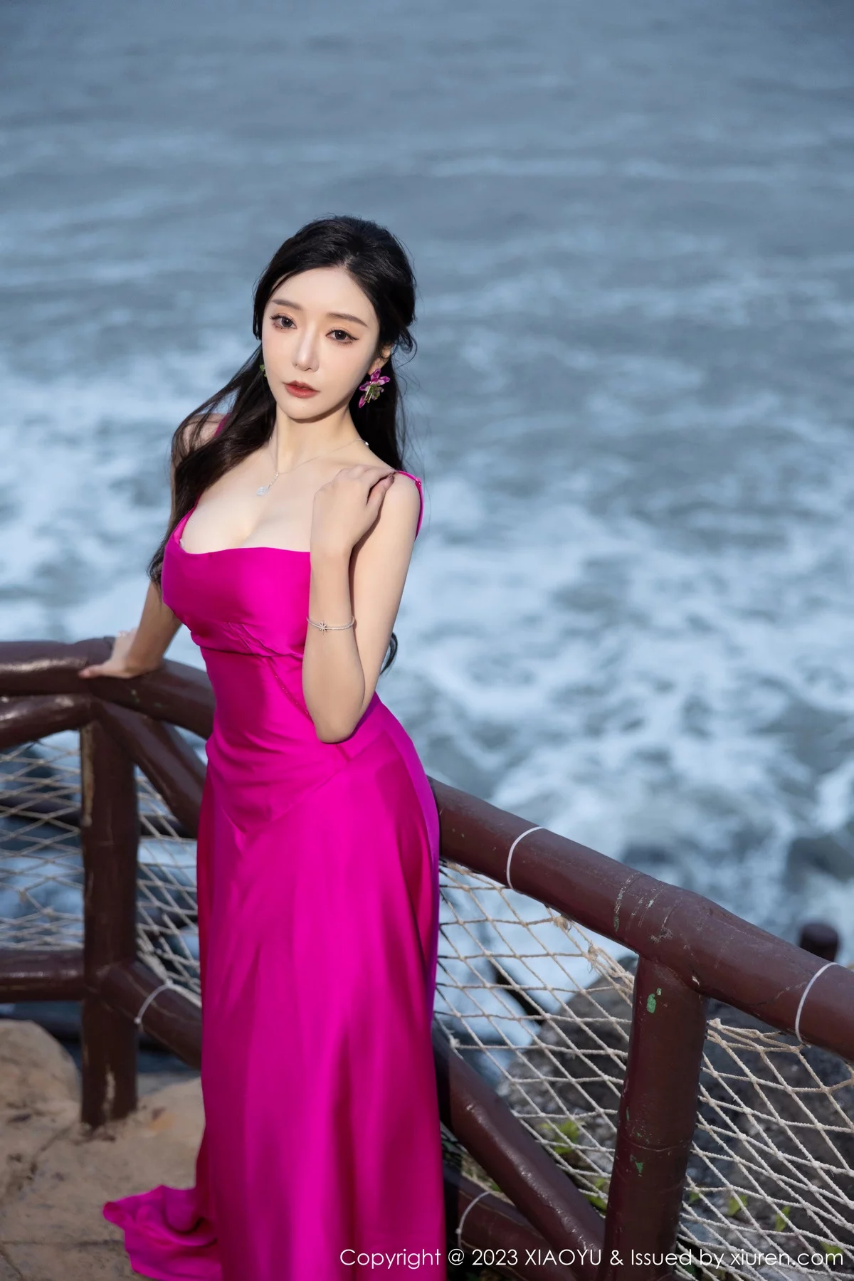 [XiaoYu画语界]Vol.1174_女神王馨瑶yanni红色吊带连衣长裙+黑色蕾丝情趣服迷人诱惑写真84P-推荐论坛-免费套图-看套图