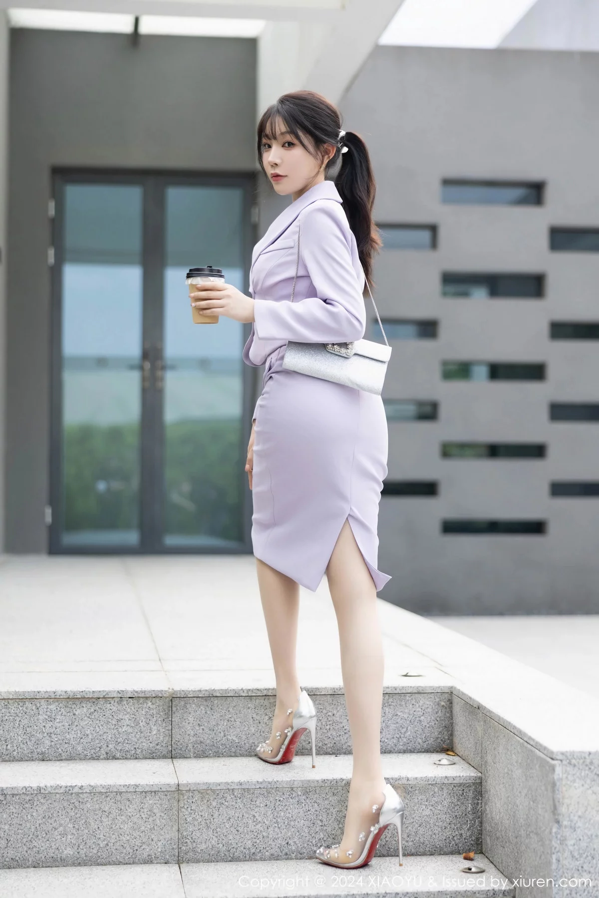 [XiaoYu画语界]Vol.1178_女神徐莉芝Booty性感淡紫短裙套装露淡紫蕾丝内衣迷人诱惑写真88P-看套图