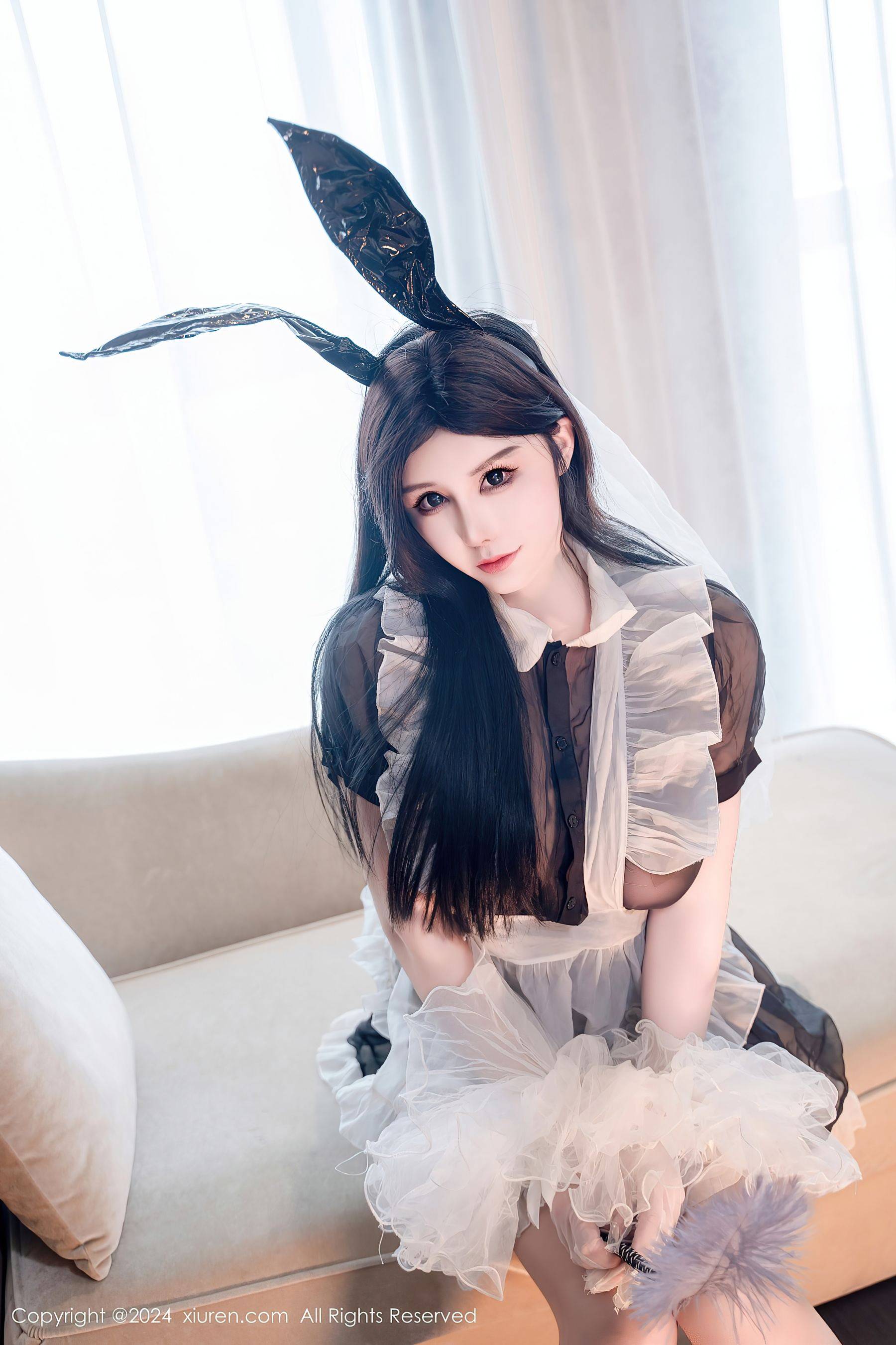 [XiuRen秀人网] No.9010 陈芊儿 丝袜美臀Xiuren秀人写真高清美女套图写真下载-看套图看套图