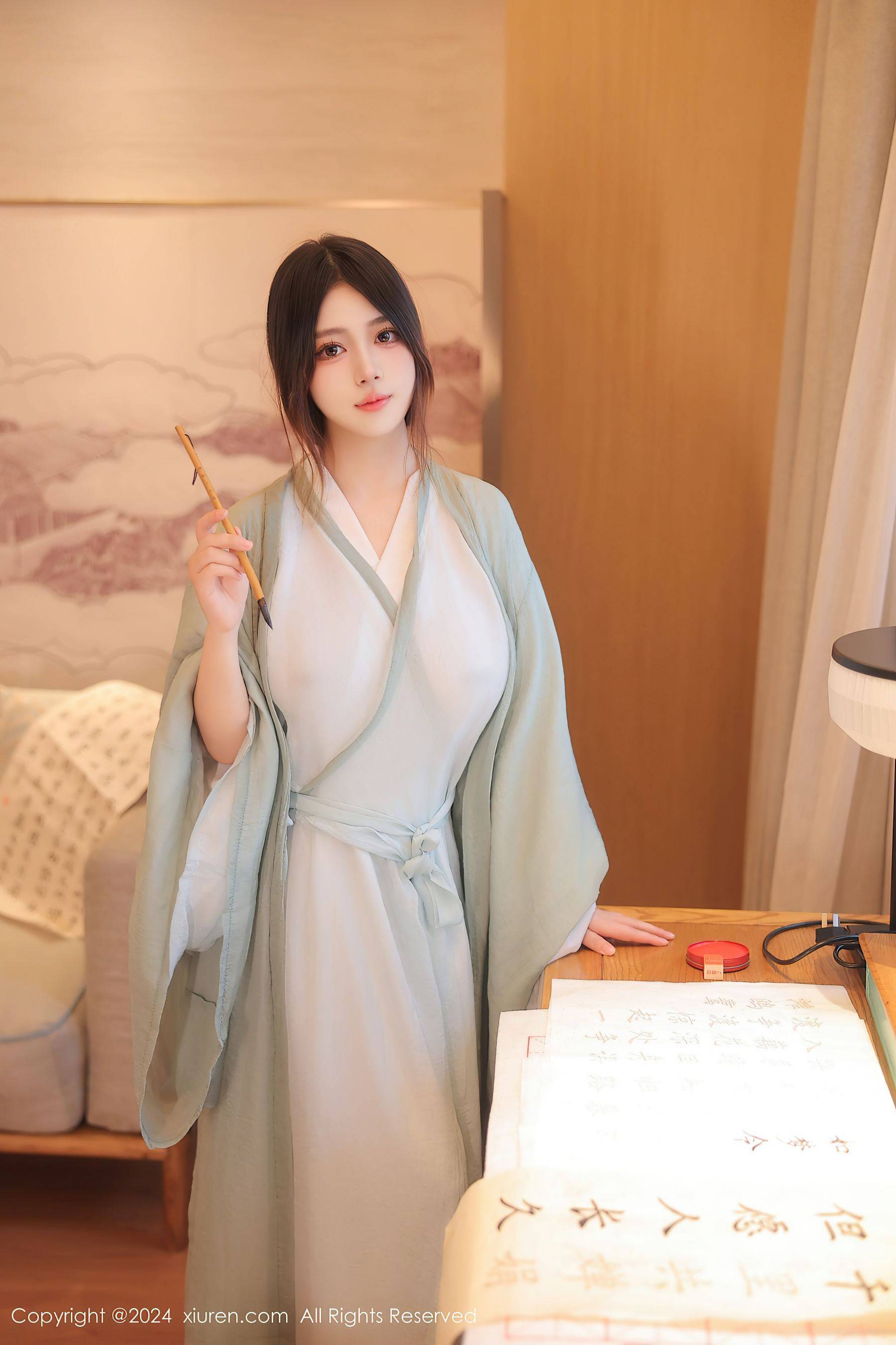 [XiuRen秀人网] No.8937 蛋蛋宝 丝袜美腿Xiuren秀人写真高清美女套图写真下载-看套图看套图