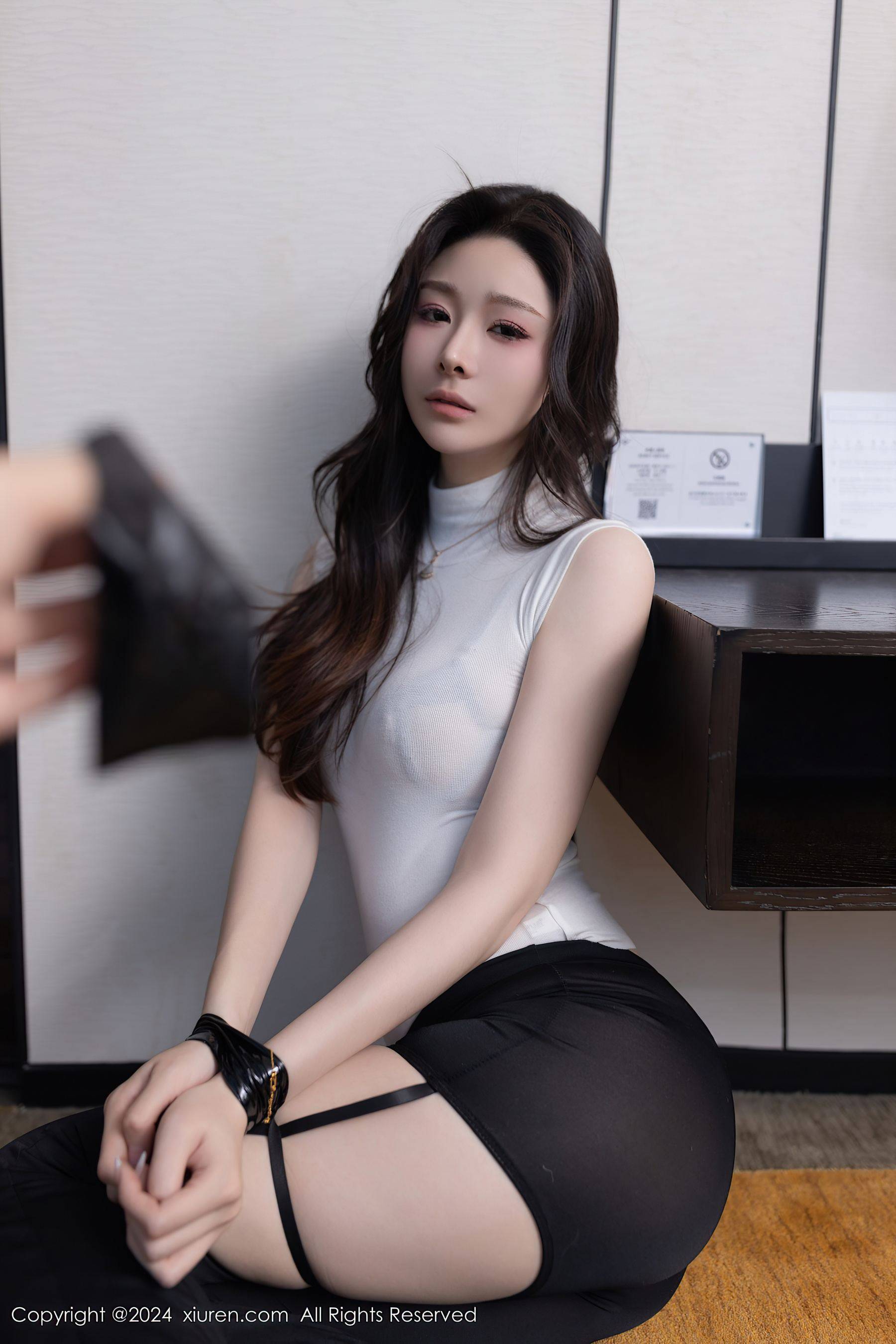 89j4o
