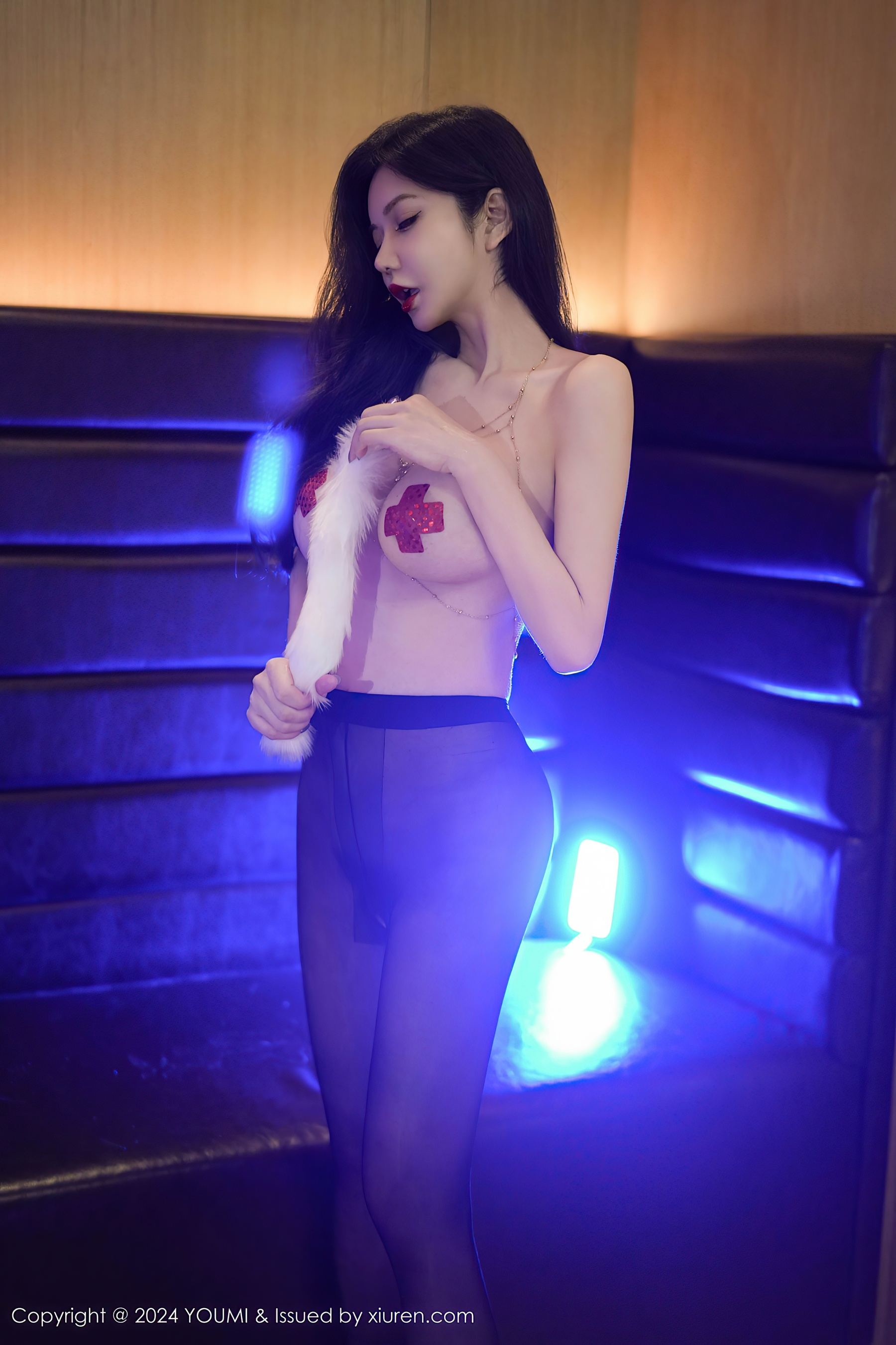 [YOUMI尤蜜荟] VOL.1102 心妍小公主Xiuren秀人写真高清美女套图写真下载-看套图看套图