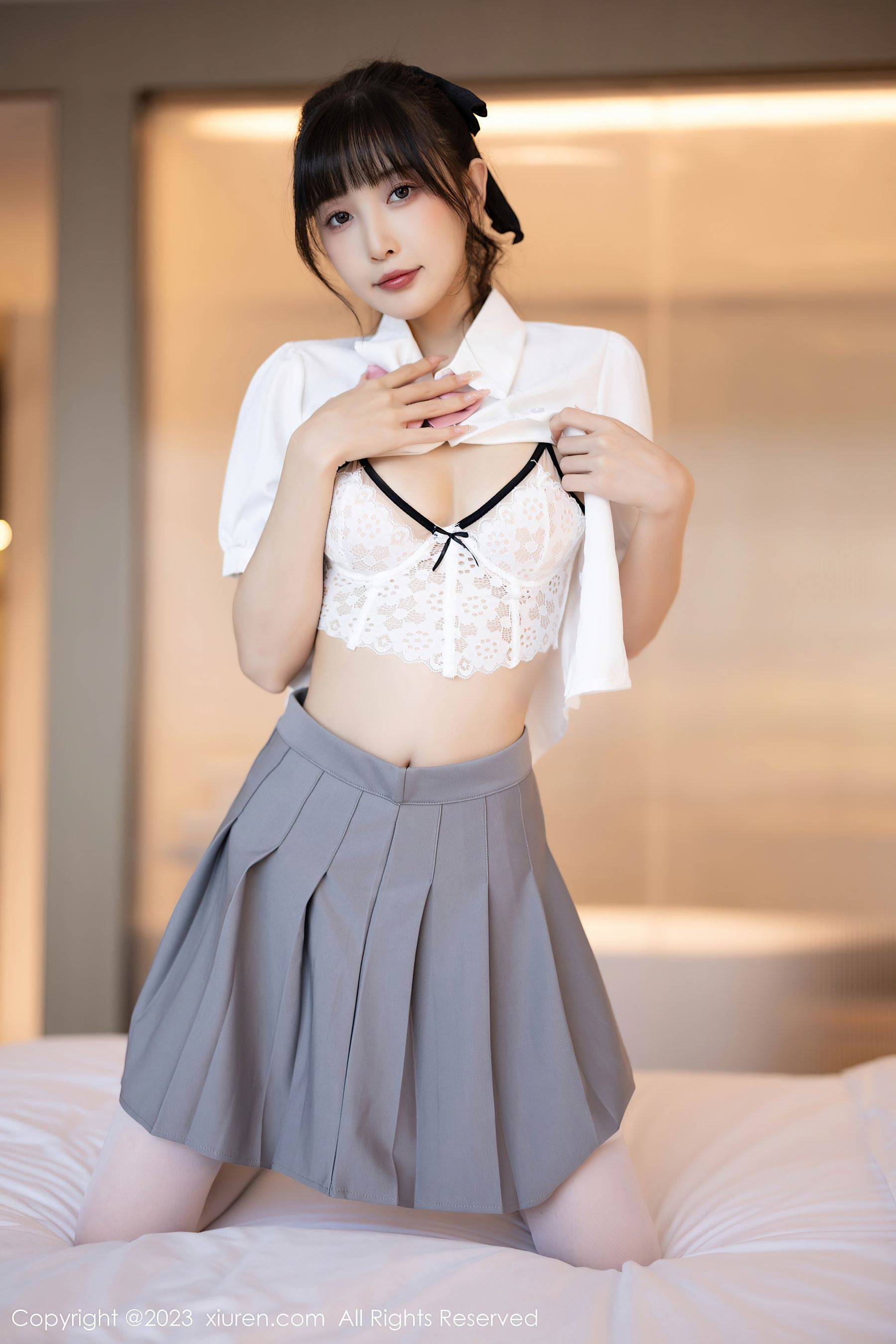 [XiuRen秀人网] No.7771 林星阑 短裙美腿Xiuren秀人写真高清美女套图写真下载-看套图看套图