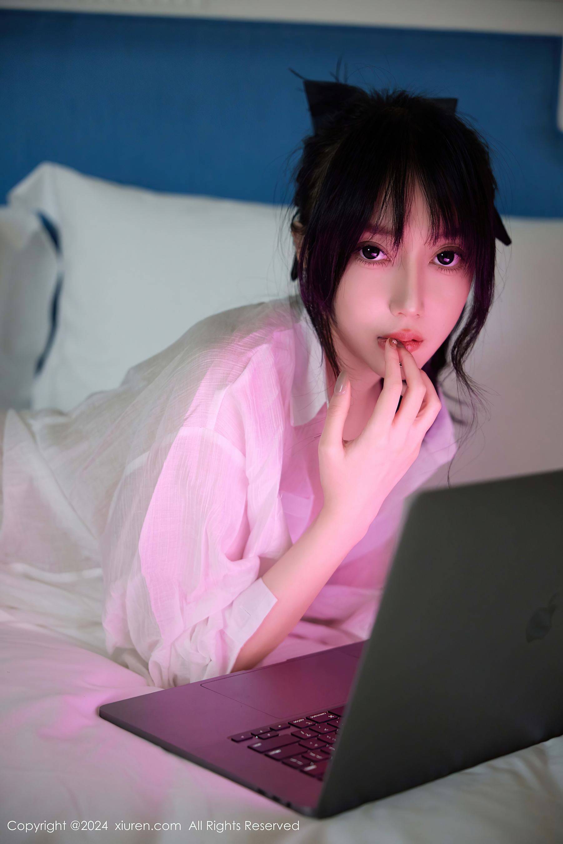 [XiuRen秀人网] No.9274 玥儿玥er 丝袜美腿Xiuren秀人写真高清美女套图写真下载-看套图看套图