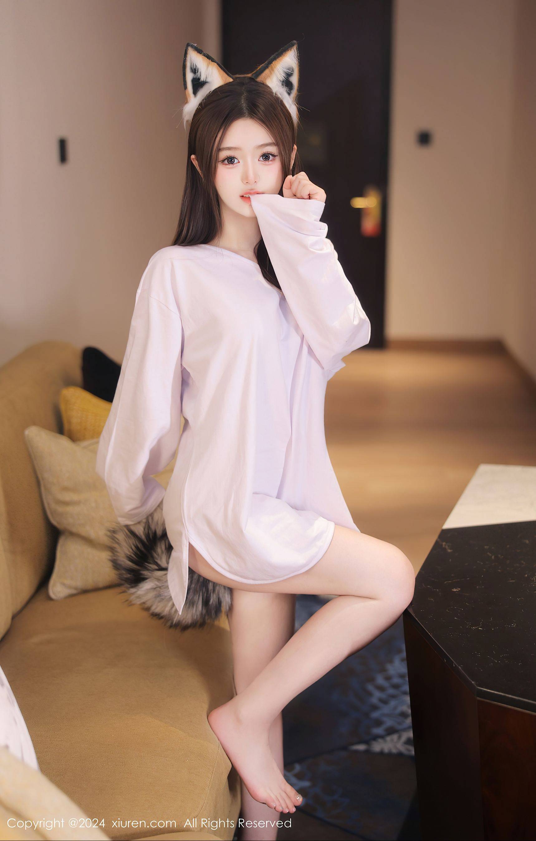 [XiuRen秀人网] No.8245 媃柔 美腿性感Xiuren秀人写真高清美女套图写真下载-看套图看套图