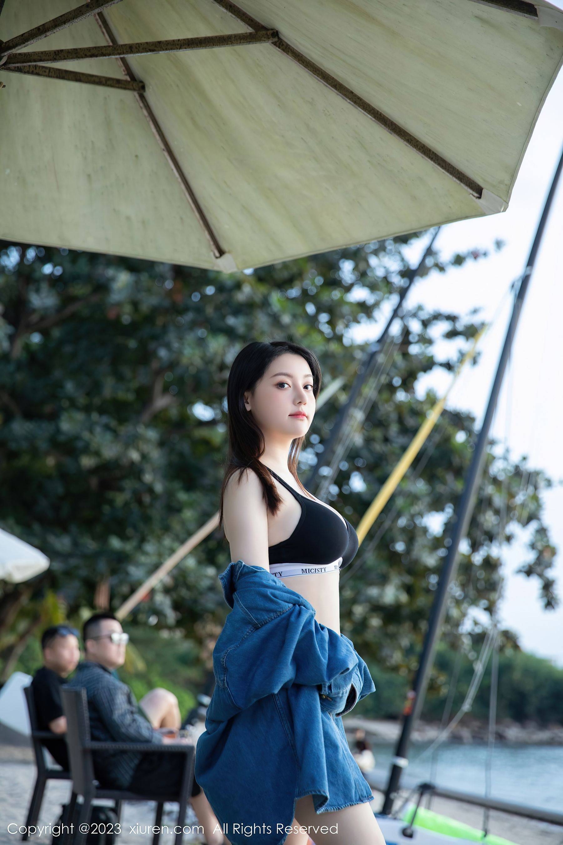 [XiuRen秀人网] No.7892 豆瓣酱 沙滩美臀Xiuren秀人写真高清美女套图写真下载-看套图看套图