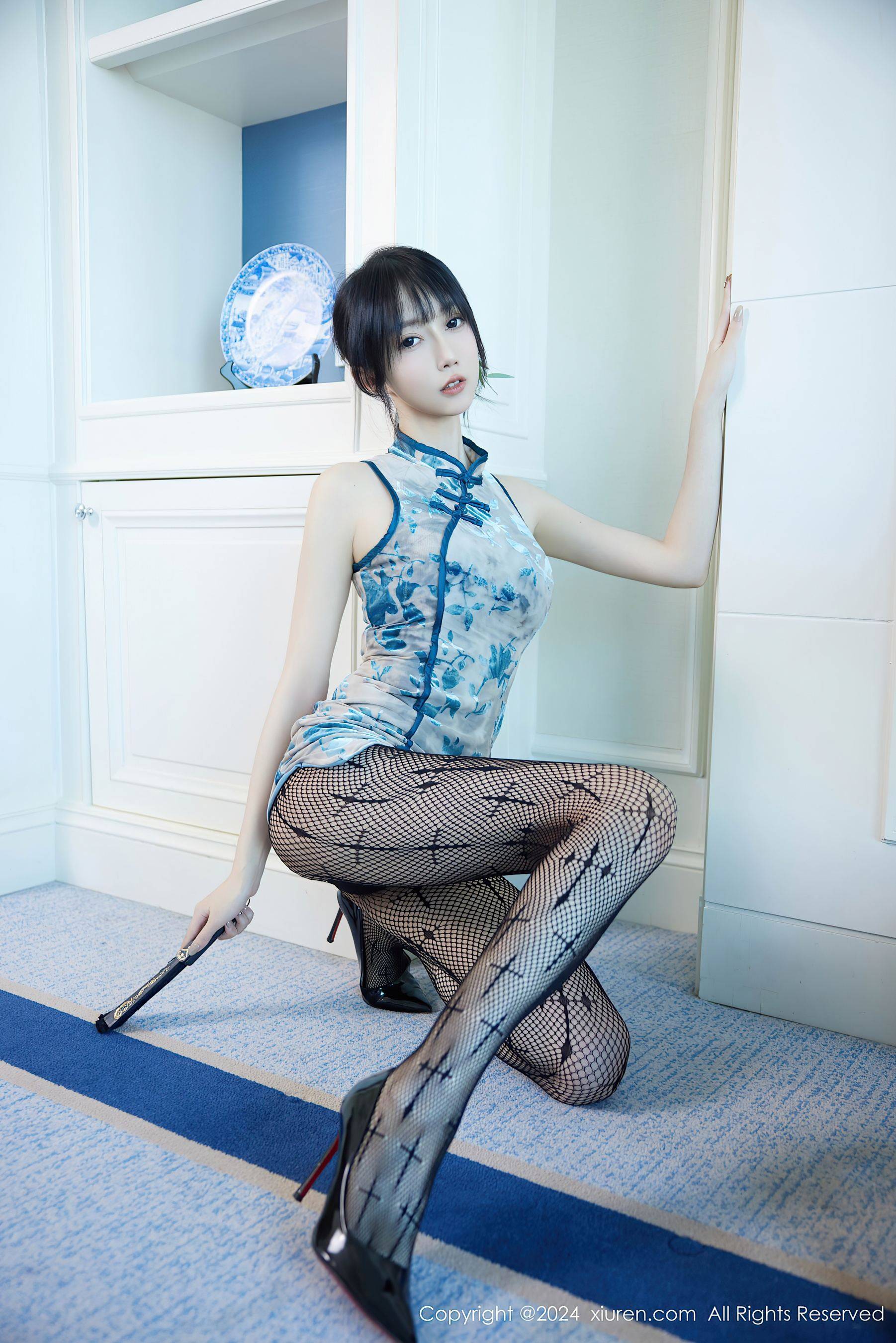 [XiuRen秀人网] No.9236 玥儿玥er 美腿丝袜Xiuren秀人写真高清美女套图写真下载-看套图看套图
