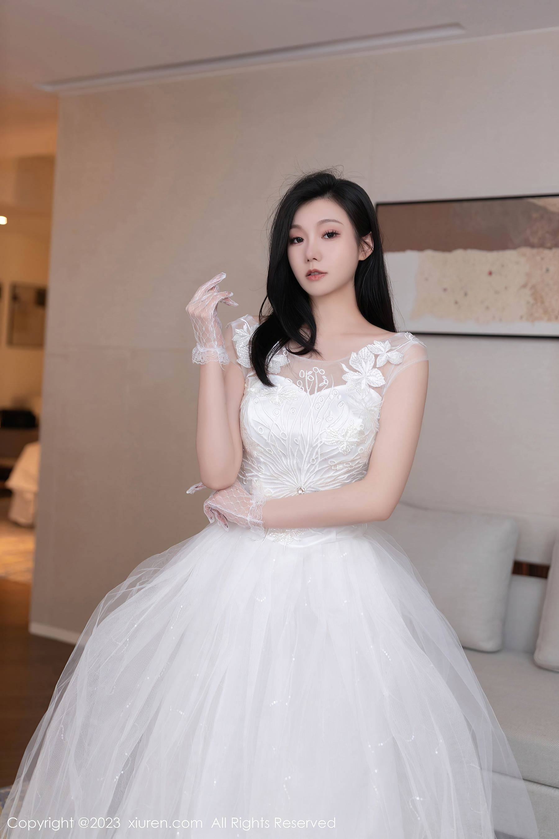 [XiuRen秀人网] No.7201 安然anran 婚纱美腿Xiuren秀人写真高清美女套图写真下载-看套图看套图