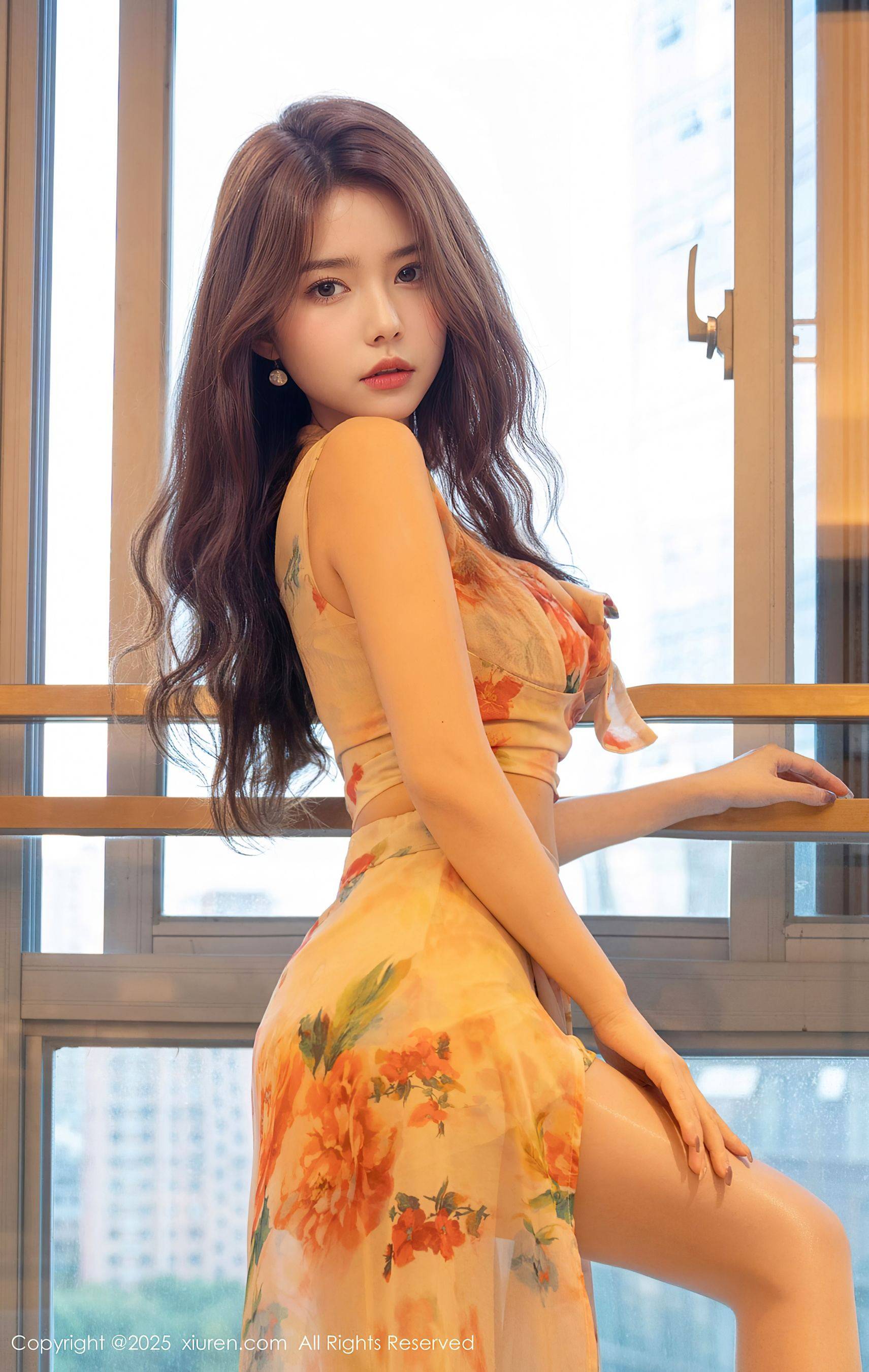 [XiuRen秀人网] No.9792 拍黄瓜girl 丝袜美腿Xiuren秀人写真高清美女套图写真下载-看套图看套图