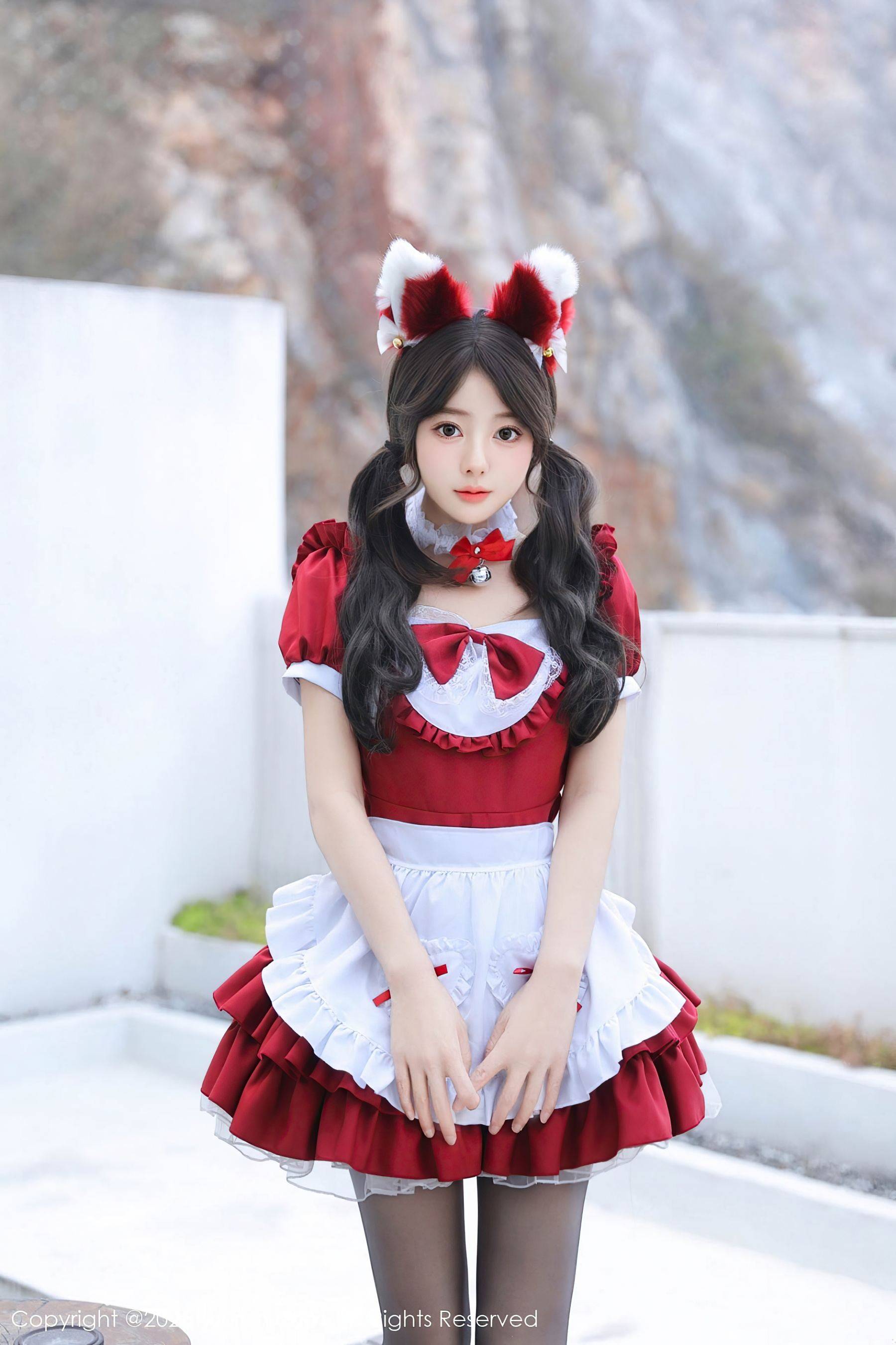 [XiuRen秀人网] No.9814 桃妖夭 黑丝美腿Xiuren秀人写真高清美女套图写真下载-看套图看套图