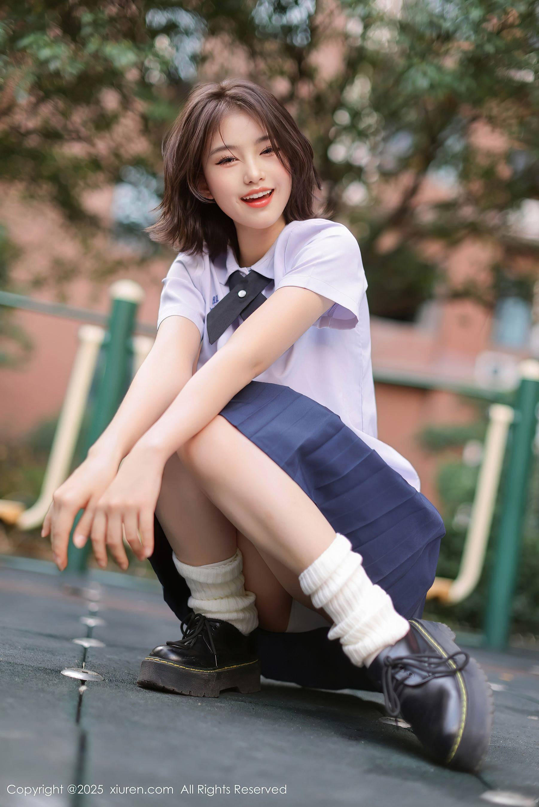 [XiuRen秀人网] No.9985 小橘子orange 美腿性感Xiuren秀人写真高清美女套图写真下载-看套图看套图