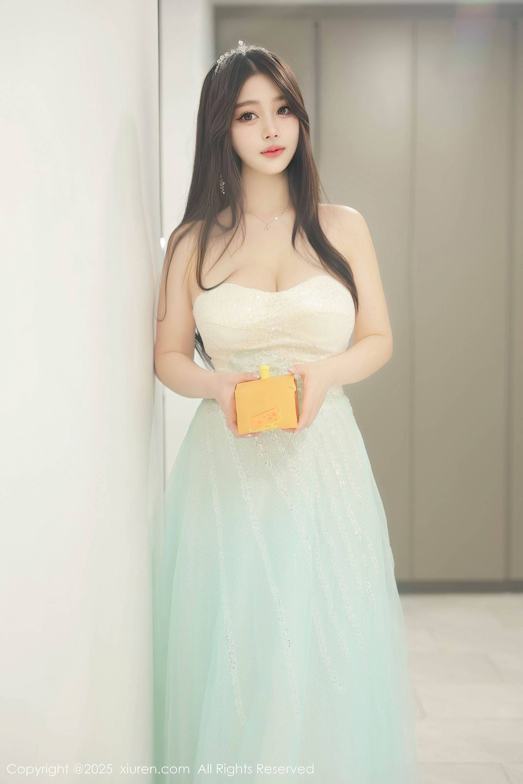 [XiuRen秀人网] No.10222 蛋蛋宝 马来西亚旅拍Xiuren秀人写真高清美女套图写真下载-看套图看套图